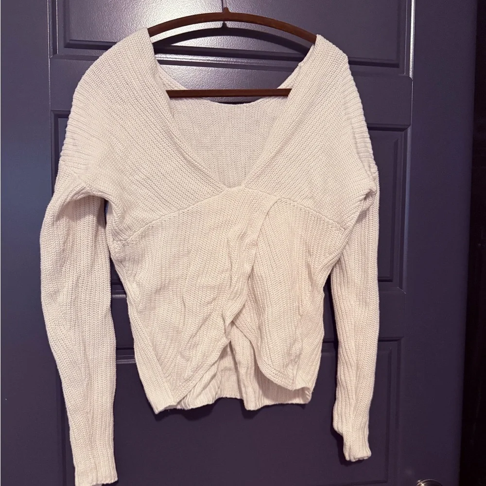 Express Sweater - Picture 2 of 4